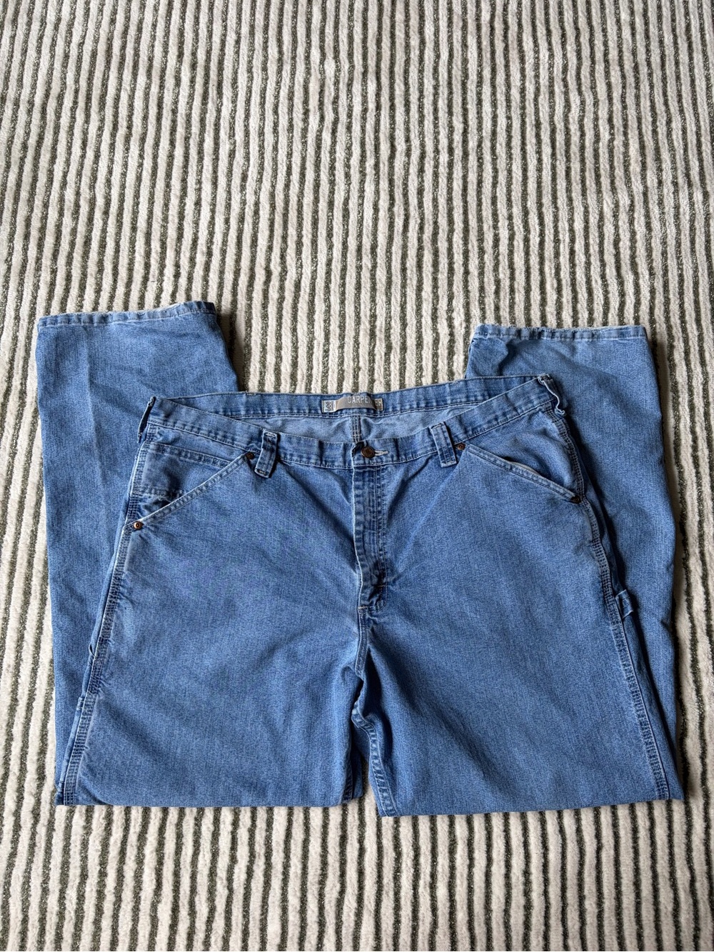 Lee Relaxed Fit Men's Jeans in Medium Blue